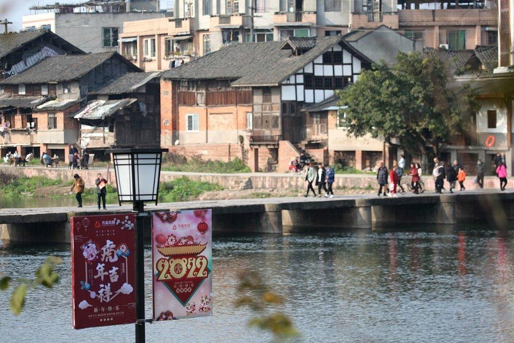 金价微跌，分析师：短期前景已经转为看跌